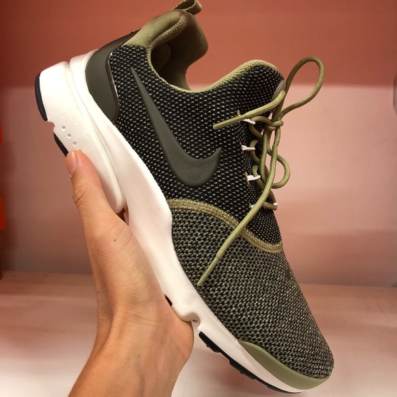 🦎Nike Presto Fly 🦎New in a box - Picture 5 of 7